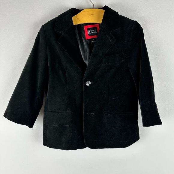 The  Children’s Place 2 Piece Set Velvet Suit sz 4T - Picture 2 of 10